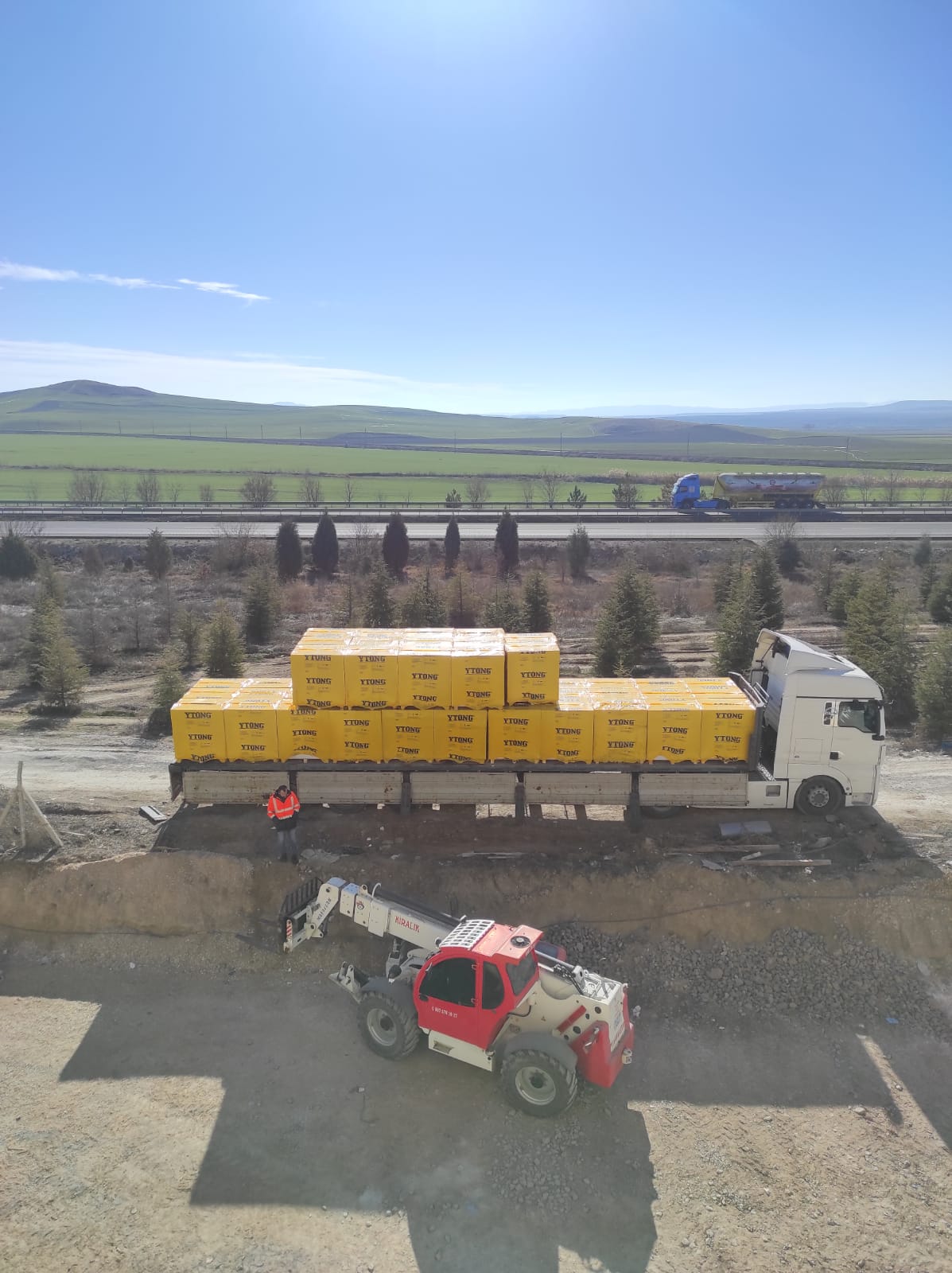 WhatsApp Image 2024-02-26 at 16.46.48 (1)